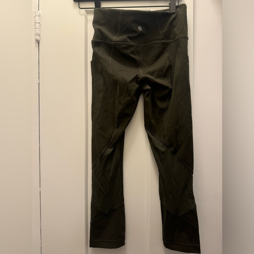 Olive Lululemon leggings with pockets